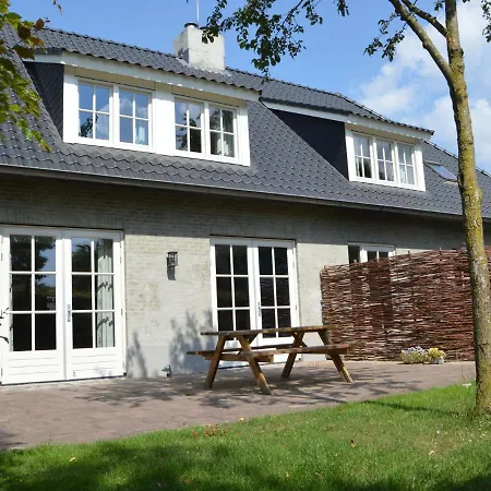 In With Terrace Ferienhaus Haaren (North Brabant)