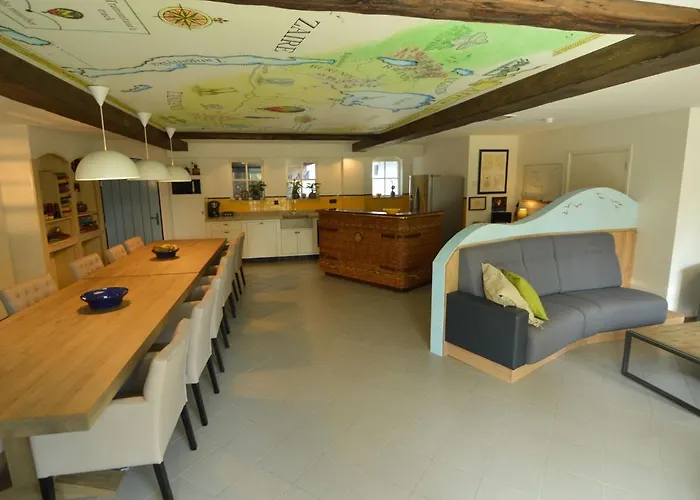 In With Terrace Holiday home