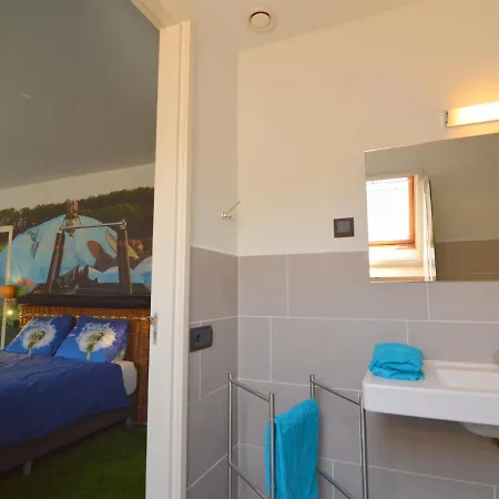 Cosy In With Terrace Tatil Evi Haaren (North Brabant)