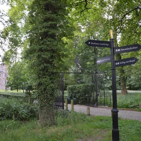 In With Terrace Tatil Evi Haaren (North Brabant)